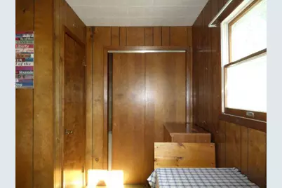 414 Hamilton Avenue NE, Red Lake Falls, MN 56750 - Photo 3