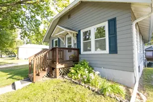 303 Grove St SE, Mapleton, MN 56065 - Photo 3