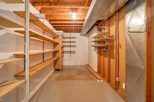 5313 Yorktown Ln N, Plymouth, MN 55442 - Photo 23