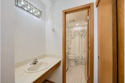 5313 Yorktown Lane N, Plymouth, MN 55442 - Photo 15