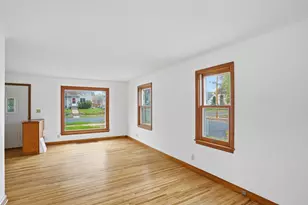 5701 38th Ave S, Minneapolis, MN 55417 - Photo 3