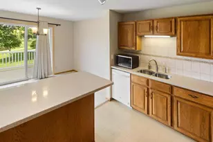 14435 Fairway Dr, Eden Prairie, MN 55344 - Photo 17