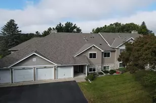 14435 Fairway Dr, Eden Prairie, MN 55344 - Photo 5