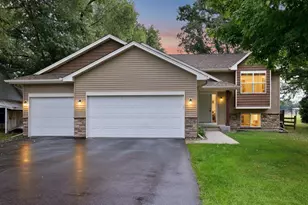 5626 Vera Cruz Ave N, Crystal, MN 55429 - Photo 1