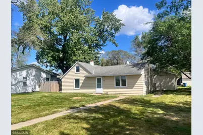 1320 11th Avenue S, Saint Cloud, MN 56301 - Photo 1