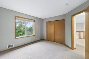 17600 Lenox Cir, Eden Prairie, MN 55347 - Photo 33