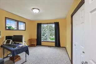 594 Stonewood Ln, Burnsville, MN 55306 - Photo 25