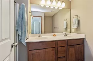 594 Stonewood Ln, Burnsville, MN 55306 - Photo 21