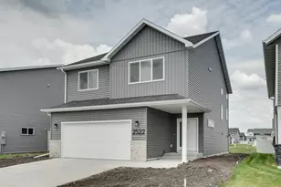 2522 38th Ave S, Moorhead, MN 56560 - Photo 7