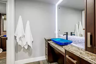 5160 Juneau Ln N, Plymouth, MN 55446 - Photo 129