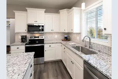 13197 Meadow Lane, Savage, MN 55378 - Photo 9