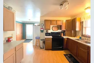 111 S 5th Street, Montevideo, MN 56265 - Photo 17