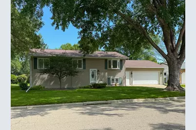 905 Woodfern Drive, Marshall, MN 56258 - Photo 1