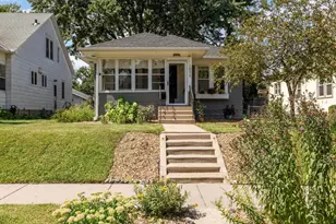 1095 Cherokee Ave, West Saint Paul, MN 55118 - Photo 1