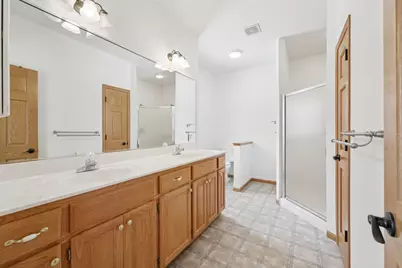 1789 Windsor Drive S, Shakopee, MN 55379 - Photo 25