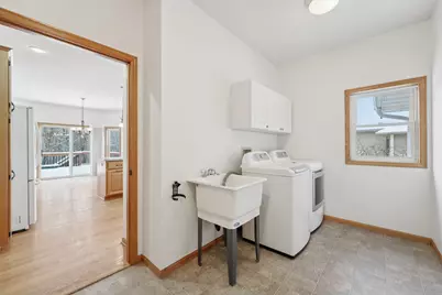 1789 Windsor Drive S, Shakopee, MN 55379 - Photo 29