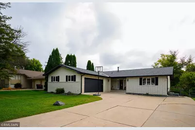 1940 Barclay Street, Maplewood, MN 55109 - Photo 1