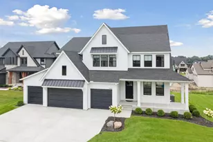 16457 48th Pl N, Plymouth, MN 55446 - Photo 1