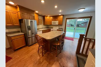 2319 Cottonwood Lake Drive, Windom, MN 56101 - Photo 9