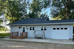 2319 Cottonwood Lake Dr, Windom, MN 56101 - Photo 41