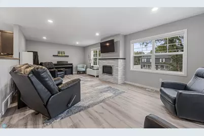 624 10th Avenue N, Fargo, ND 58102 - Photo 9