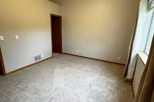 1900 Shenandoah Ct, Plymouth, MN 55447 - Photo 5