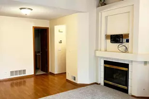 1900 Shenandoah Ct, Plymouth, MN 55447 - Photo 3