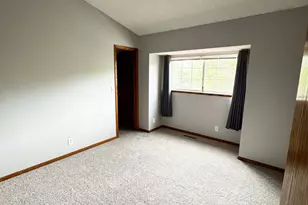 1900 Shenandoah Ct, Plymouth, MN 55447 - Photo 7