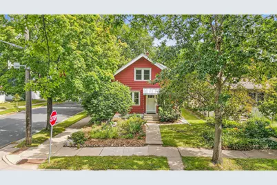 3901 45th Avenue S, Minneapolis, MN 55406 - Photo 1