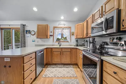 1715 33rd Street S, Moorhead, MN 56560 - Photo 9