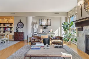 111 4th Ave N, Minneapolis, MN 55401 - Photo 25