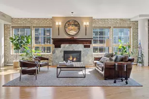 111 4th Ave N, Minneapolis, MN 55401 - Photo 1