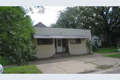 712 5th Avenue SE, Saint Cloud, MN 56304 - Photo 1