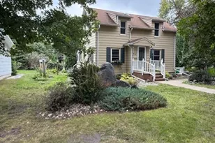 414 12th St N, Breckenridge, MN 56520 - Photo 1