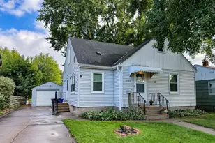 2100 Mohawk Ave, Saint Paul, MN 55119 - Photo 1