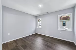 723 Charles Ave, Saint Paul, MN 55104 - Photo 21