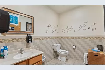 2320 Highway 12 E, Willmar, MN 56201 - Photo 23