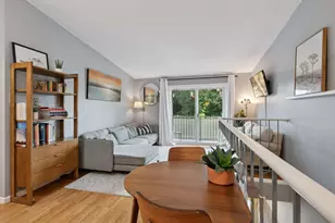 697 Parkside Dr, Vadnais Heights, MN 55127 - Photo 1