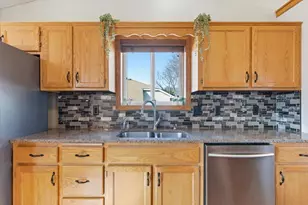 9783 Hames Ct S, Cottage Grove, MN 55016 - Photo 9