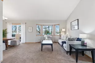 9783 Hames Ct S, Cottage Grove, MN 55016 - Photo 3