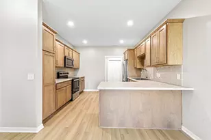 605 Northwood Pl, Janesville, MN 56048 - Photo 5