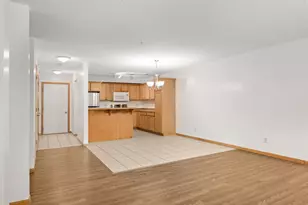 6127 32nd Ave N, Crystal, MN 55422 - Photo 7