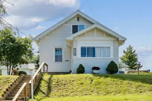 1528 East Ave, Red Wing, MN 55066 - Photo 1