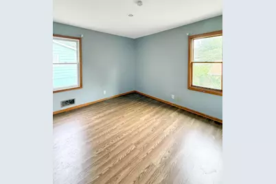 2161 Ross Avenue E, Saint Paul, MN 55119 - Photo 13