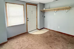 2161 Ross Ave E, Saint Paul, MN 55119 - Photo 9