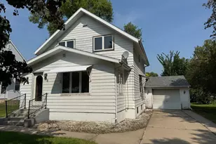 908 11th Ave, Clarkfield, MN 56223 - Photo 1