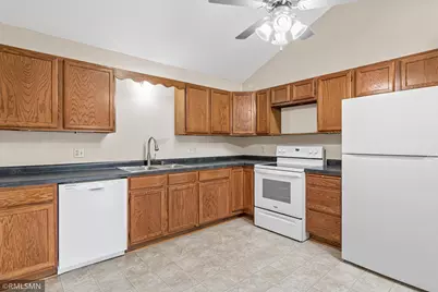 3300 Greenbrier Street #3300C, Vadnais Heights, MN 55127 - Photo 7