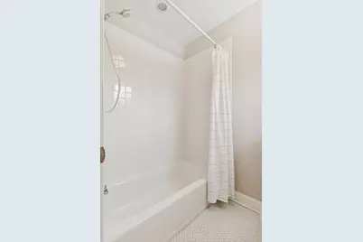 15710 Highwood Drive, Minnetonka, MN 55345 - Photo 45