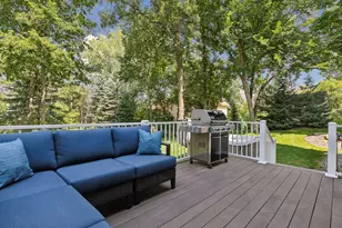 15710 Highwood Dr, Minnetonka, MN 55345 - Photo 73