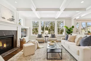 15710 Highwood Dr, Minnetonka, MN 55345 - Photo 9